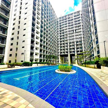 Resort Style Condo Walkable To Mall Of Asia パサイ エクステリア 写真